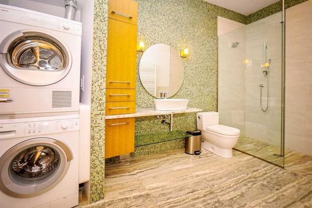 https___dannygerbrandtavenuehqcom_wp-content_uploads_sites_1569_2022_12_224953396-8-800x534 at 3 - 11420 Blacksmith Place