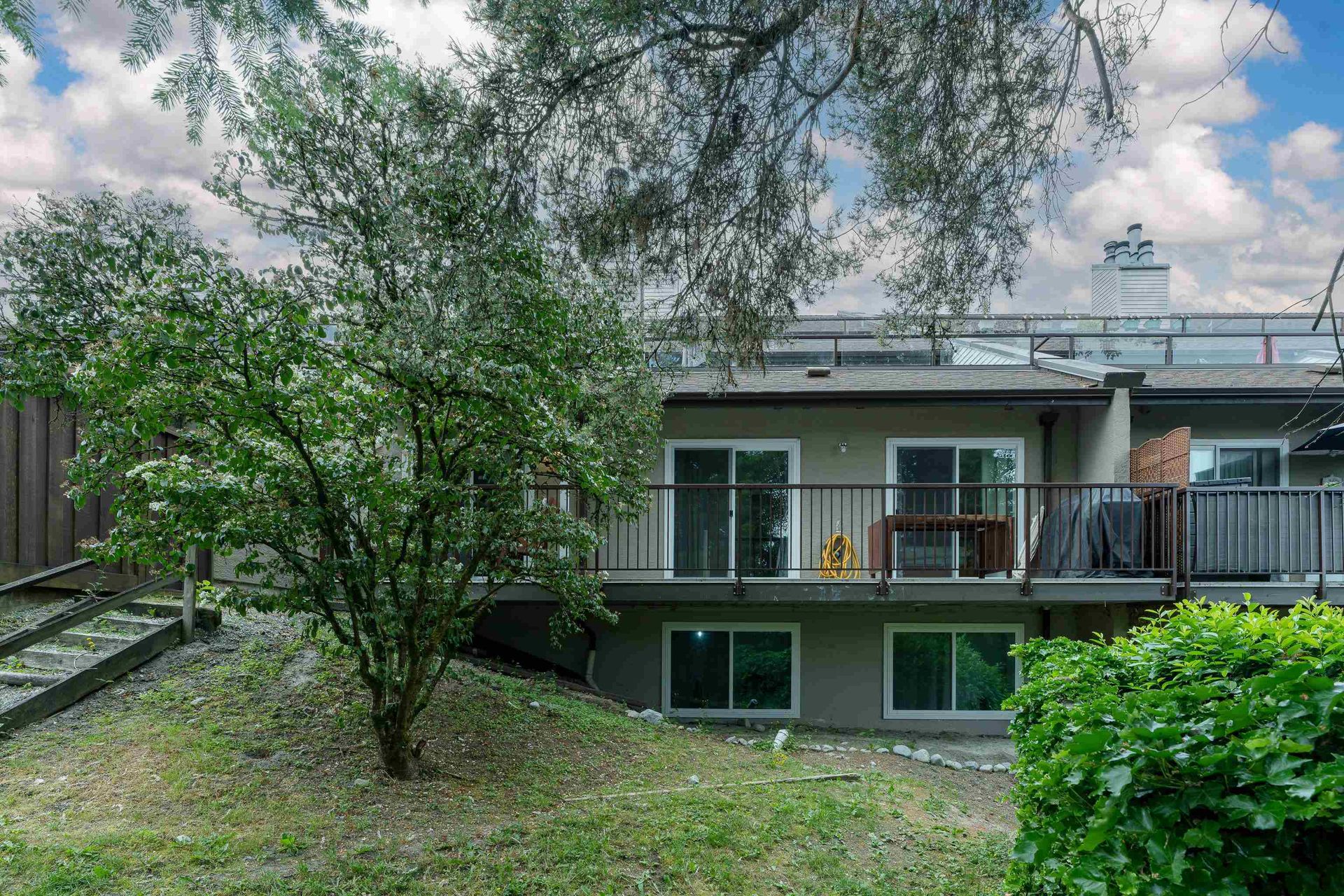 102 - 11726 225 Street photo number 1 102 - 11726 225 Street photo number 1