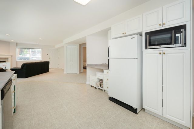 596942b8adaf464f54ed14f5d7b2c8042de84984 at 170 Strong Road