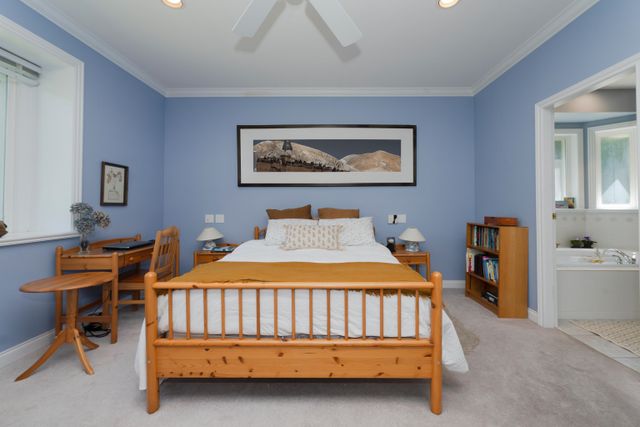 6a9ed8655aeb402fa7263d49d1c5fbfa233751f0 at 170 Strong Road