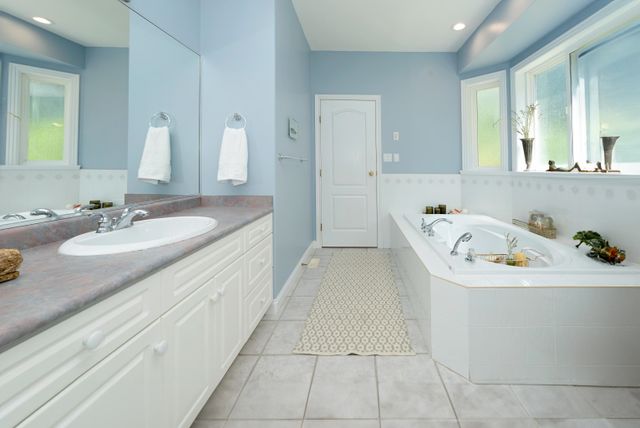 a5e4249a274a5cf2d69778200e2fc5d0ec4244a4 at 170 Strong Road