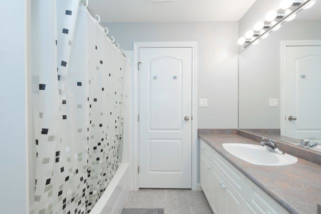 b91fd35ea88d3323e5e8c307df7896f1d8a765f7 at 170 Strong Road