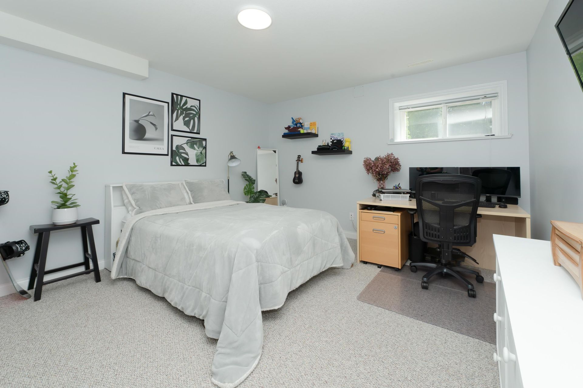 170 Strong Road photo number 1 170 Strong Road photo number 1