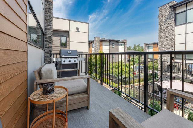 3ff901636eb9aefeac6afe10440d9041c2c799bd at 14 - 33209 Cherry Avenue