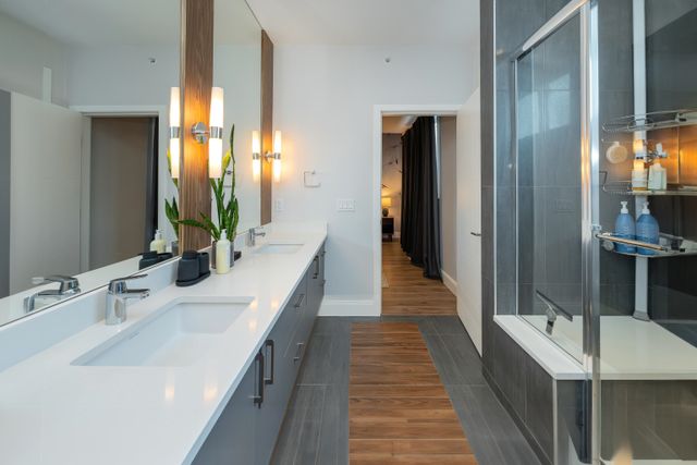 9d90652ba148db82a8ddd3647ac082f3dcc3f46b at 14 - 33209 Cherry Avenue