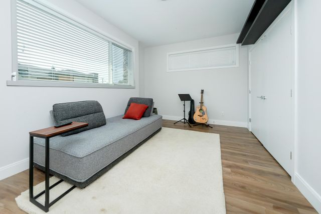 c4a42d36959f41fafa7c4ce72e770eaf7270d3c0 at 14 - 33209 Cherry Avenue