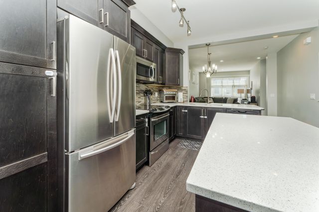 803f0471c944e2385cb6650bbd4389e17409847c at 133 - 19525 73 Avenue