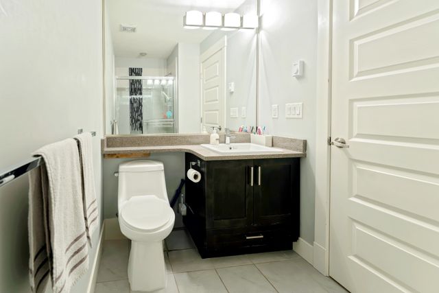 ef331ade87b933faec32f8ce4595a65cdeaf1575 at 133 - 19525 73 Avenue