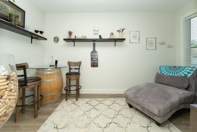 3b2524b16587c3d29b8ee00d4fd320f4f59f805e at 18 - 628 Mccombs Drive