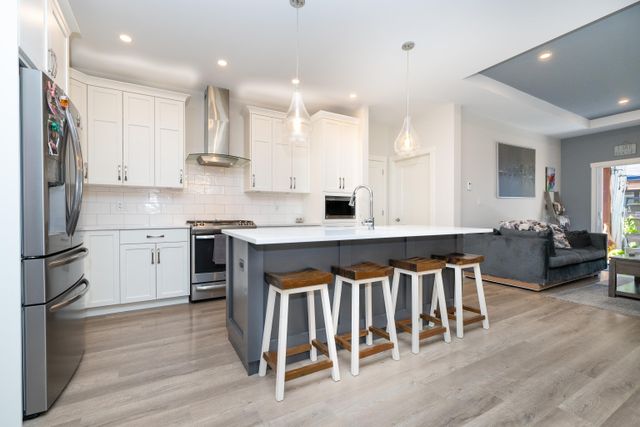 a5ed2d160c1d8170a83df2d20cb0051de2886158 at 18 - 628 Mccombs Drive