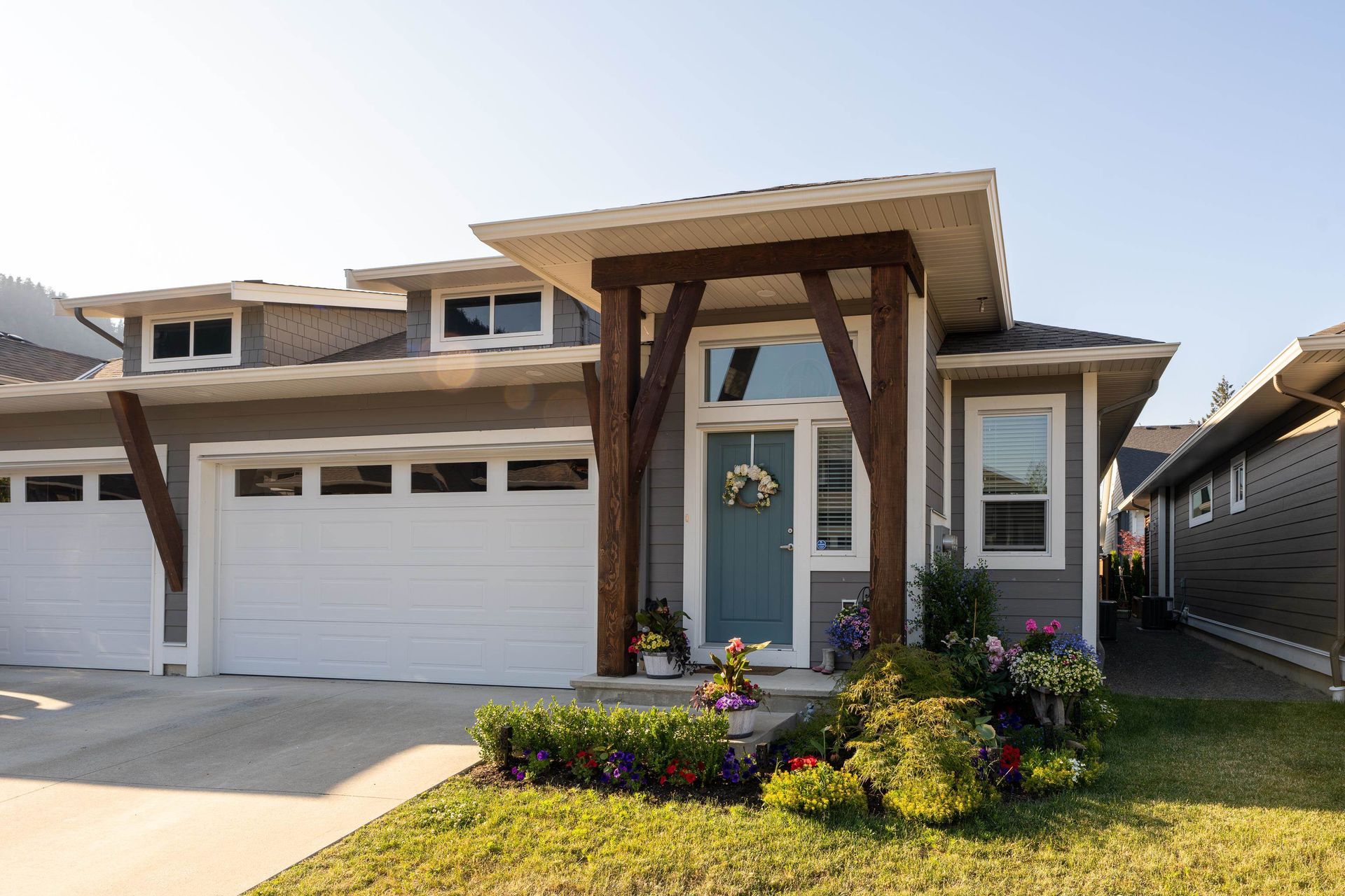 18 - 628 Mccombs Drive photo number 1 18 - 628 Mccombs Drive photo number 1