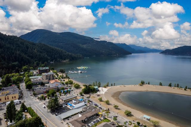 38ec886adf018367290bb386bbc9e941c7359d97 at 404 - 328 Esplanade Avenue 38ec886adf018367290bb386bbc9e941c7359d97 at 404 - 328 Esplanade Avenue