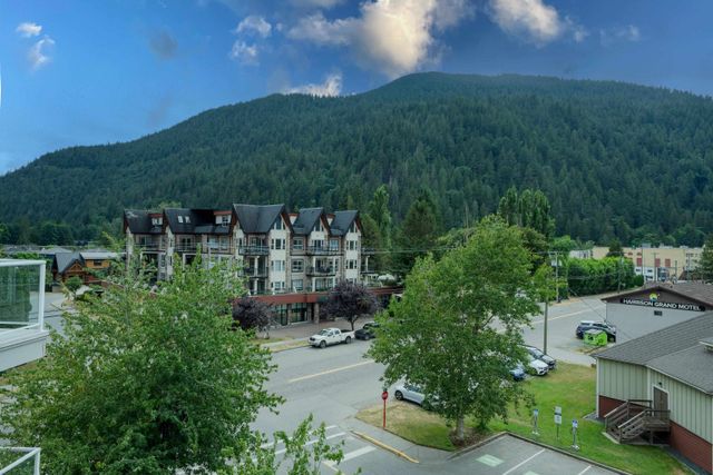 7e0abb85c4458afd686092c4a11beb8f88b3f1d2 at 404 - 328 Esplanade Avenue 7e0abb85c4458afd686092c4a11beb8f88b3f1d2 at 404 - 328 Esplanade Avenue