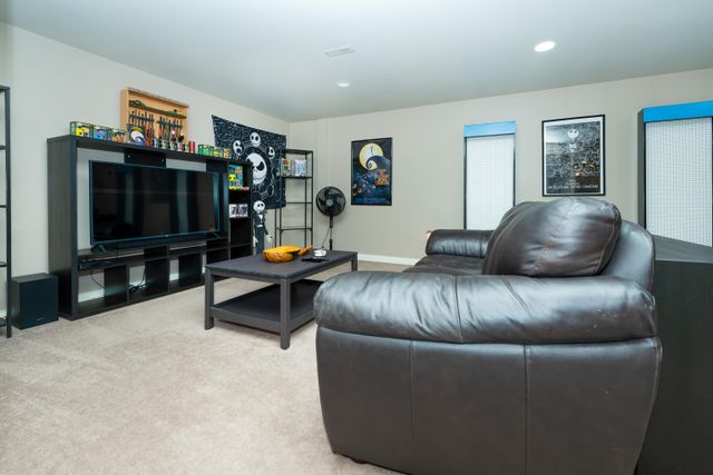 09fb6cbfae1529ea1b4222b7dcd6ba4f6f95e373 at 23630 108 Loop, Maple Ridge