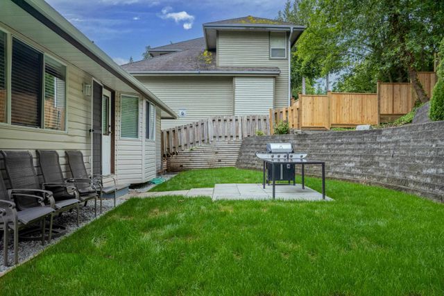 21ff7964e97434ade340c210ef9de284c799f749 at 23630 108 Loop, Maple Ridge