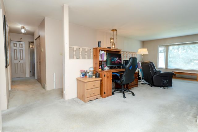 e20d0a4253408728fd0a5f9e272f48584fd506a3 at 12332 Bonson Road, Pitt Meadows