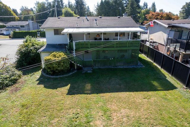 474394bcca4a03f2d3b95aa9163991aa6e7cab3c at 21823 Mountain View Crescent, Maple Ridge