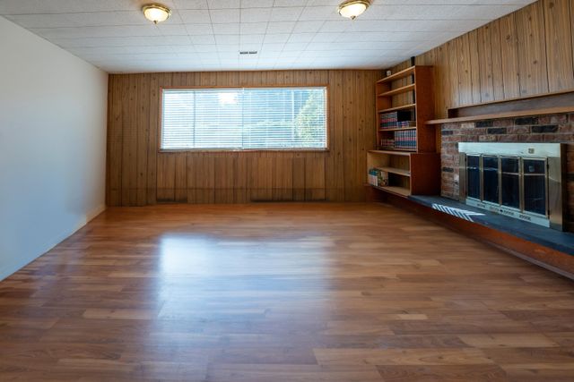 50b5f8831d23d97b5a14a48428fe986dfd12b2f0 at 21823 Mountain View Crescent, Maple Ridge