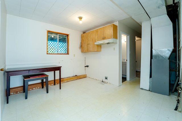 8224a564d4360f347b55b973cdc73b2f1fd0d18d at 21823 Mountain View Crescent, Maple Ridge