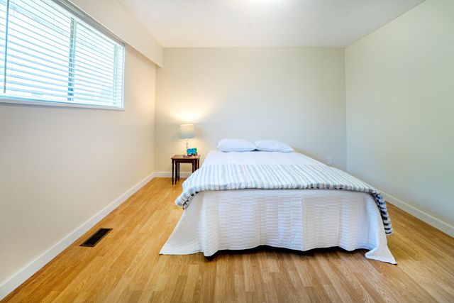 a2b3b96f29a862d452a29f7821ceb112aefd9b58 at 21823 Mountain View Crescent, Maple Ridge