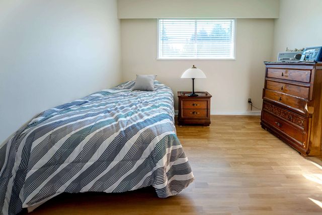 a682bb14e5a4903ac728434660ec43bdf2110809 at 21823 Mountain View Crescent, Maple Ridge