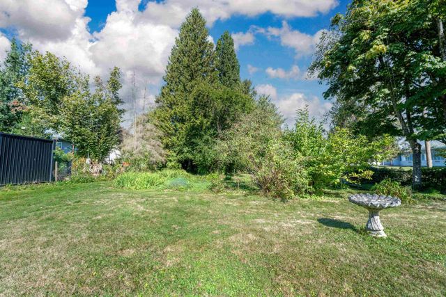f81cea64320847d341b6a9f640372499158a3bf4 at 21823 Mountain View Crescent, Maple Ridge