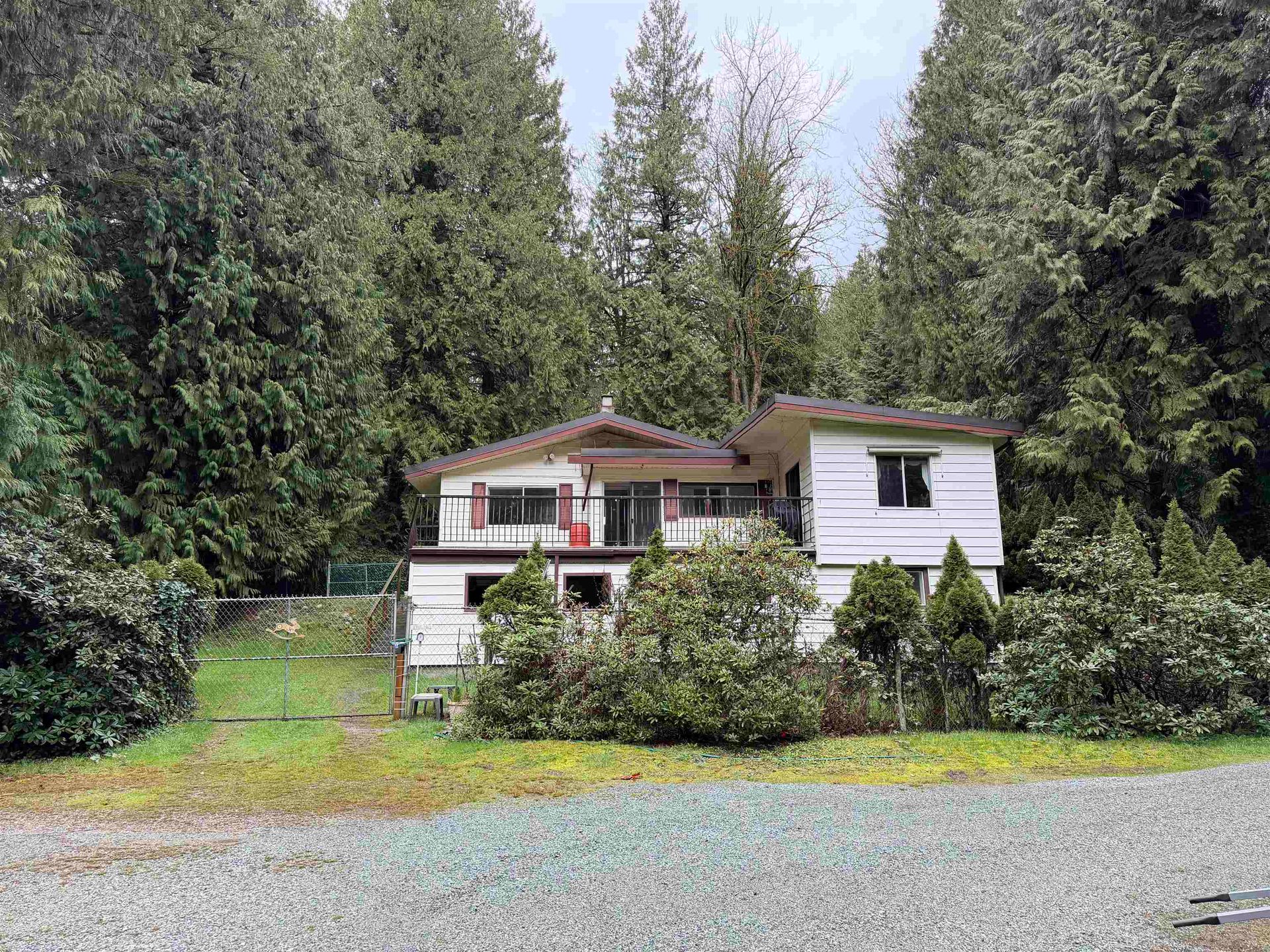 31828 Grove Street, Mission BC, Mission photo number 1