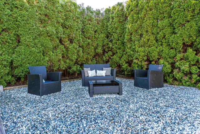 21378-glenwood-avenue-west-central-maple-ridge-21 at 21378 Glenwood Avenue, West Central, Maple Ridge 21378-glenwood-avenue-west-central-maple-ridge-21 at 21378 Glenwood Avenue, West Central, Maple Ridge