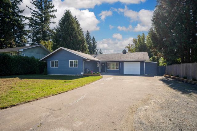 21378-glenwood-avenue-west-central-maple-ridge-23 at 21378 Glenwood Avenue, West Central, Maple Ridge 21378-glenwood-avenue-west-central-maple-ridge-23 at 21378 Glenwood Avenue, West Central, Maple Ridge