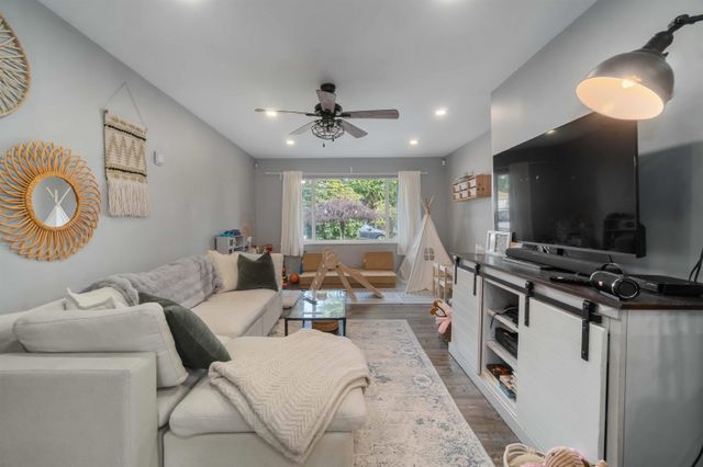 3631-flint-street-glenwood-pq-port-coquitlam-05 at 3631 Flint Street, Glenwood PQ, Port Coquitlam