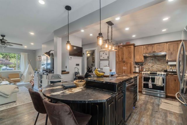 3631-flint-street-glenwood-pq-port-coquitlam-09 at 3631 Flint Street, Glenwood PQ, Port Coquitlam