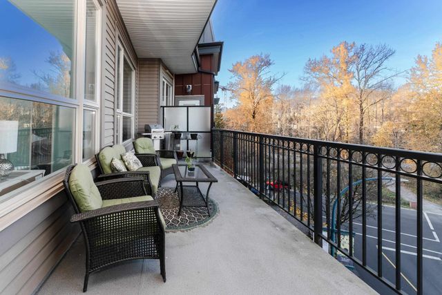 2628-maple-street-central-pt-coquitlam-port-coquitlam-17 at #412 - 2628 Maple Street, Port Coquitlam 2628-maple-street-central-pt-coquitlam-port-coquitlam-17 at #412 - 2628 Maple Street, Port Coquitlam