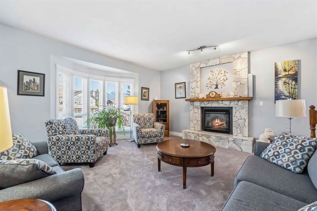 22108-kerry-crescent-west-central-maple-ridge-04 at 22108 Kerry Crescent, West Central, Maple Ridge