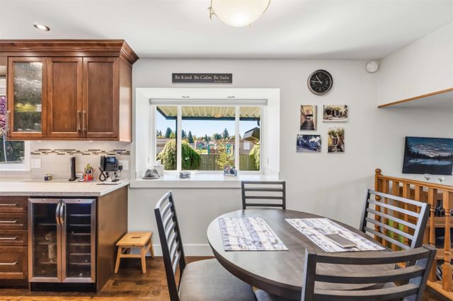 22108-kerry-crescent-west-central-maple-ridge-11 at 22108 Kerry Crescent, West Central, Maple Ridge