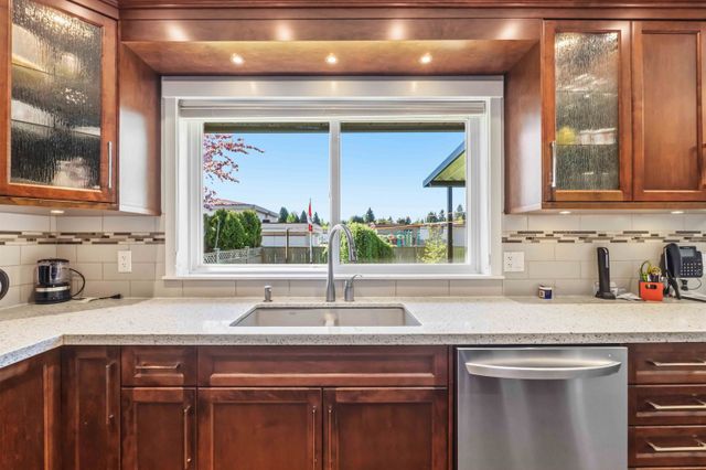 22108-kerry-crescent-west-central-maple-ridge-15 at 22108 Kerry Crescent, West Central, Maple Ridge