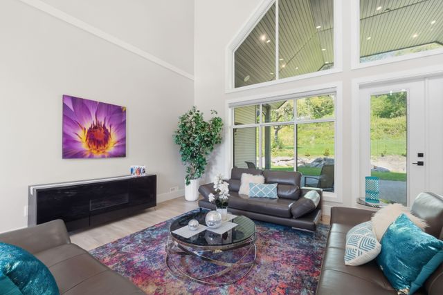 011 at 27107 River Road, Thornhill MR, Maple Ridge