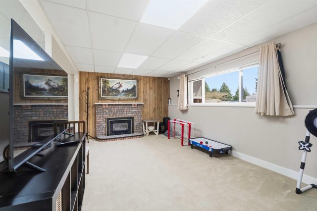1861-chalmers-avenue-oxford-heights-port-coquitlam-21 at 1861 Chalmers Avenue, Oxford Heights, Port Coquitlam