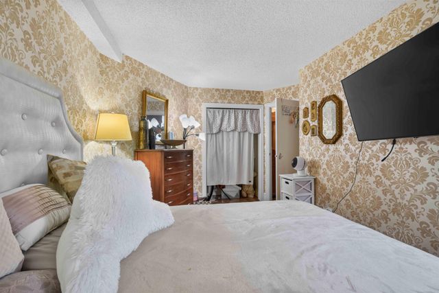 1177-howie-avenue-central-coquitlam-coquitlam-15 at 108 - 1177 Howie Avenue, Central Coquitlam, Coquitlam