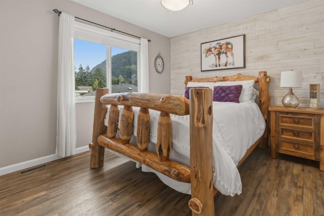 341-chestnut-avenue-harrison-hot-springs-harrison-lake-23 at 341 Chestnut Avenue, Harrison Hot Springs, Harrison Lake
