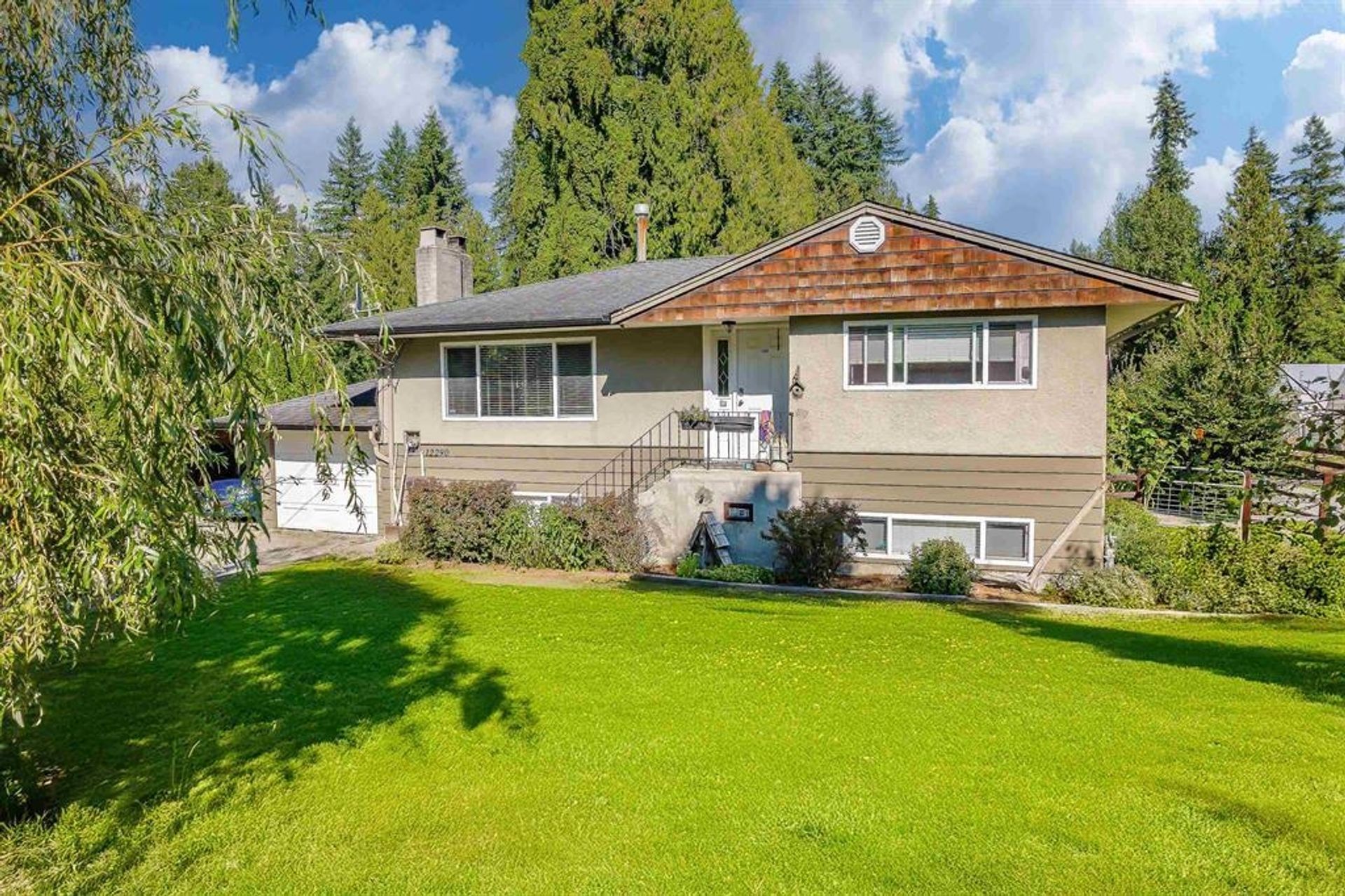 12290 252 Street, Websters Corners, Maple Ridge photo number 1