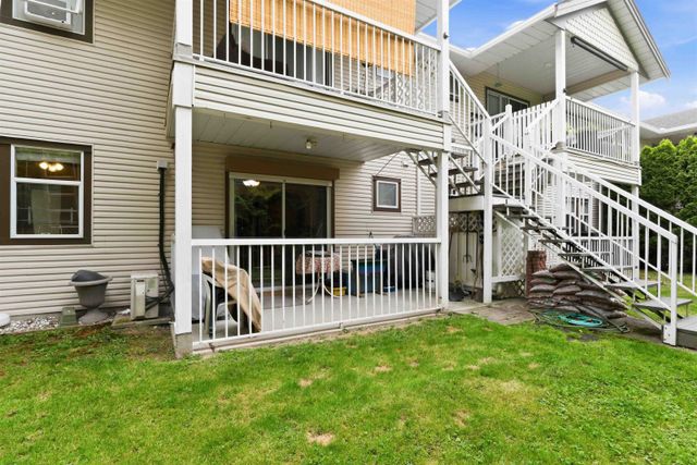 20554-118-avenue-southwest-maple-ridge-maple-ridge-38 at 46 - 20554 118 Avenue, Southwest Maple Ridge, Maple Ridge