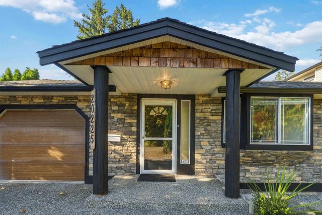 20225-lorne-avenue-southwest-maple-ridge-maple-ridge-02 at 20225 Lorne Avenue, Southwest Maple Ridge, Maple Ridge