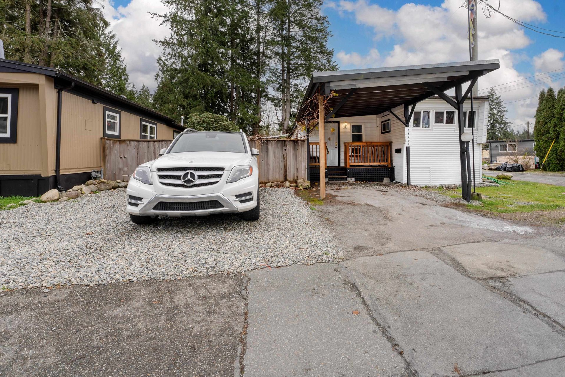 23252 Calvin Crescent, East Central, Maple Ridge photo number 1