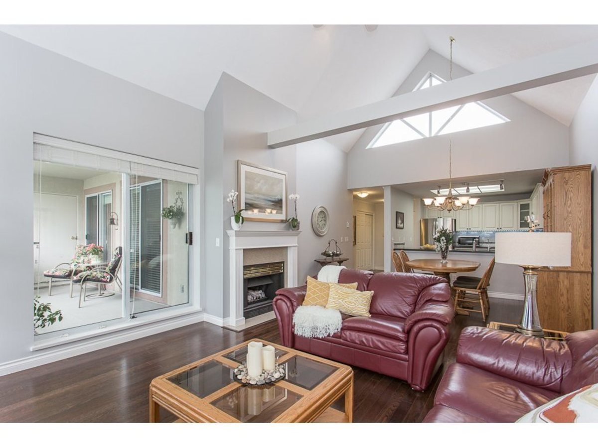 513 - 11609 227 Street, Maple Ridge photo number 1 513 - 11609 227 Street, Maple Ridge photo number 1