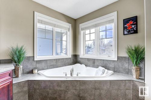 210-street-nw-the-hamptons-edmon at 5007 - 210 Street, The Hamptons, Edmonton