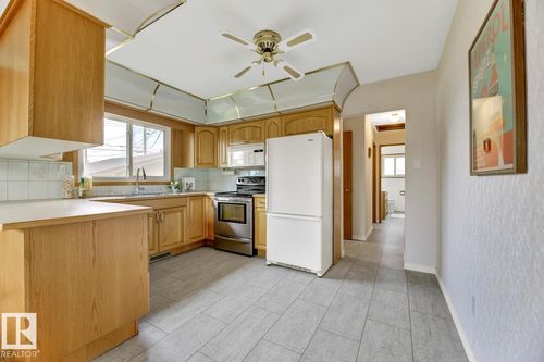 7847-135a-avenue-nw-delwood-edmonton-13 at 7847 135a Avenue NW, Delwood, Edmonton