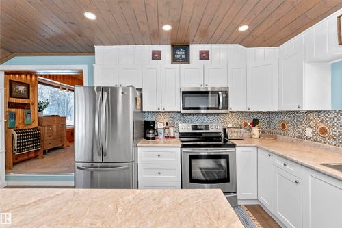 516-5-street-west-cove-rural-lac-ste-anne-county-04 at 516 5 Street, West Cove, Rural Lac Ste. Anne County