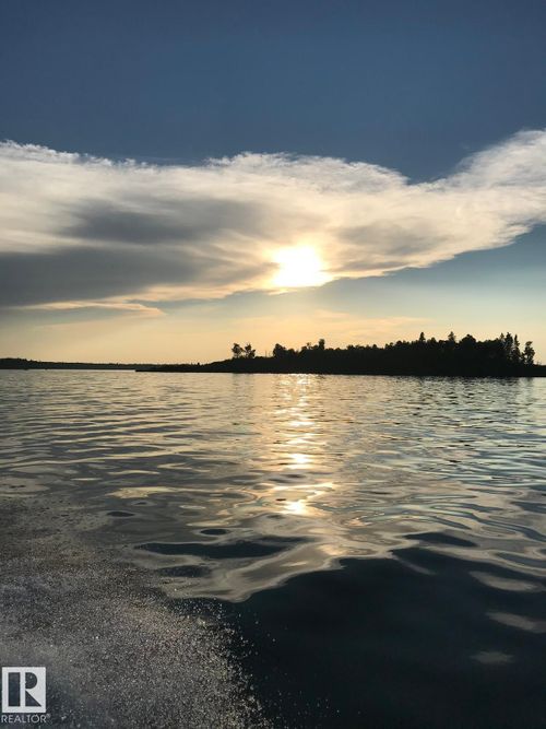 516-5-street-west-cove-rural-lac-ste-anne-county-52 at 516 5 Street, West Cove, Rural Lac Ste. Anne County