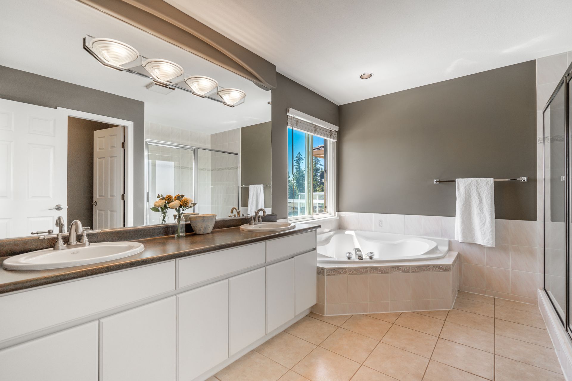 2950-coyote-court-coquitlam-15 at 2950 Coyote Court, Westwood Plateau, Coquitlam