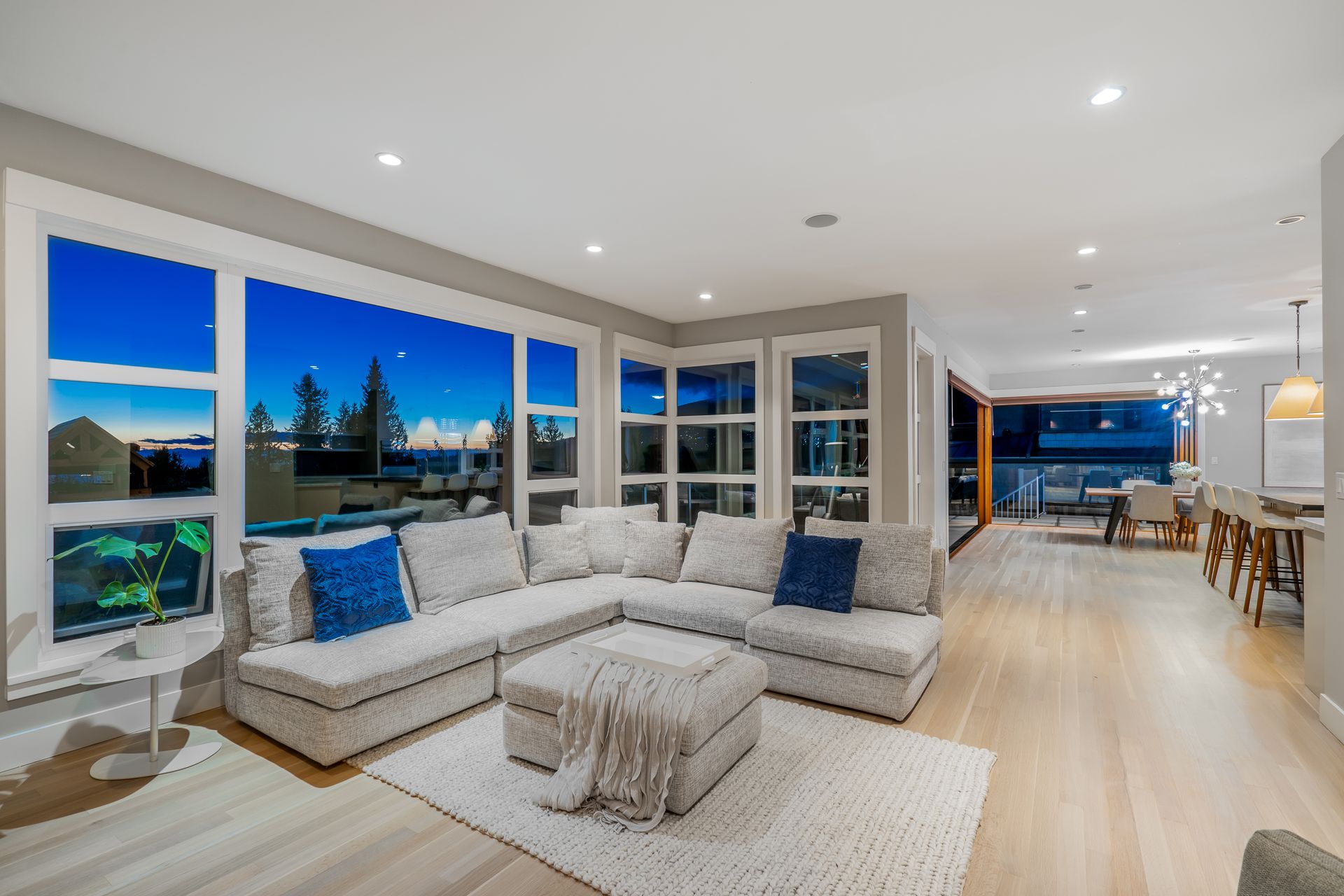 649-sylvan-avenue-north-vancouver-7 at 649 Sylvan Avenue, Canyon Heights NV, North Vancouver 649-sylvan-avenue-north-vancouver-7 at 649 Sylvan Avenue, Canyon Heights NV, North Vancouver